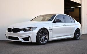 BMW M3 Sedan Alpine White ZCP by EAS on Titan7 Wheels 2018 года